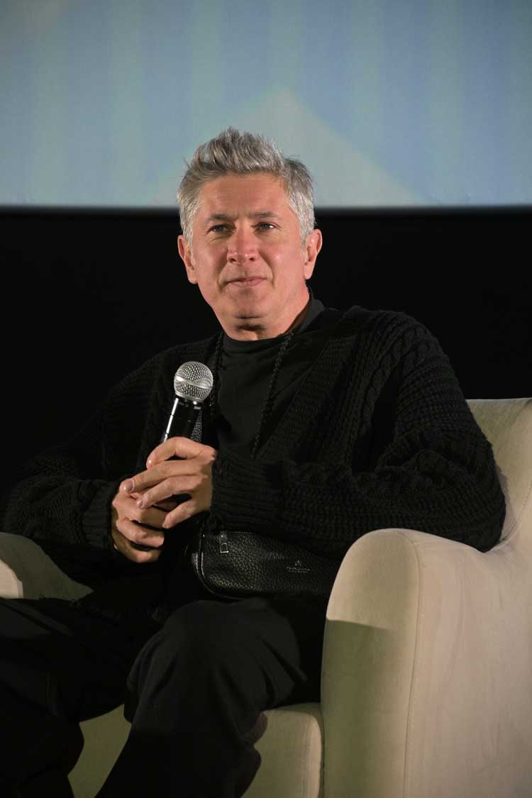 Режиссер Игорь Волошин